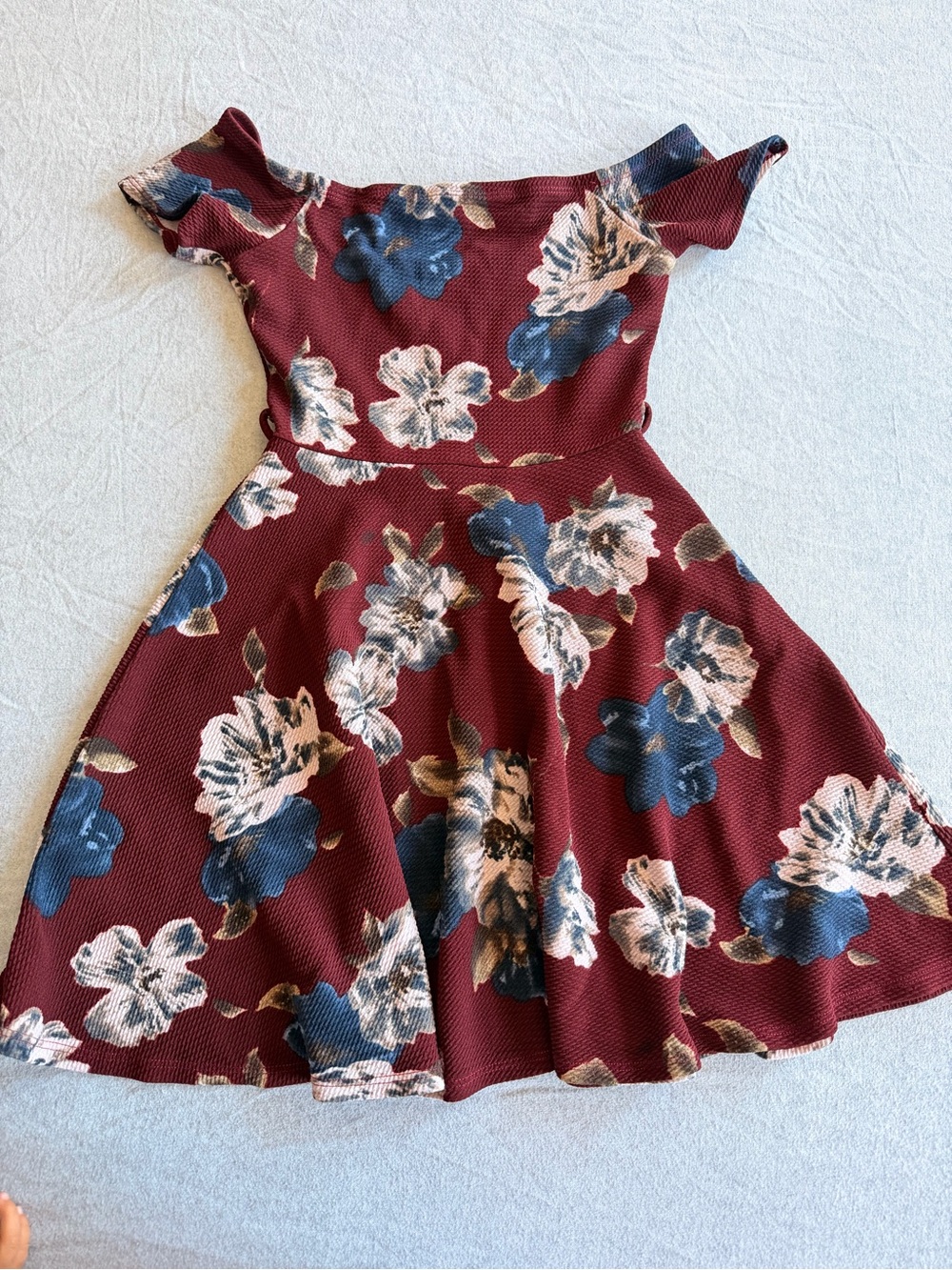 January 7 Lilac Top with Burgundy Trim